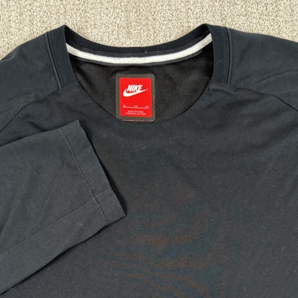 Nike Men's XL Tech Fleece Black Bonded Long Sleeve Athletic Training Shirt - Picture 1 of 7